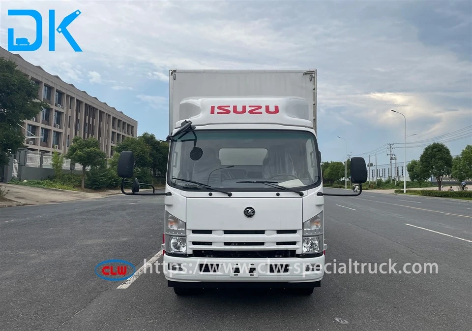 Isuzu Specialized Insulated Truck